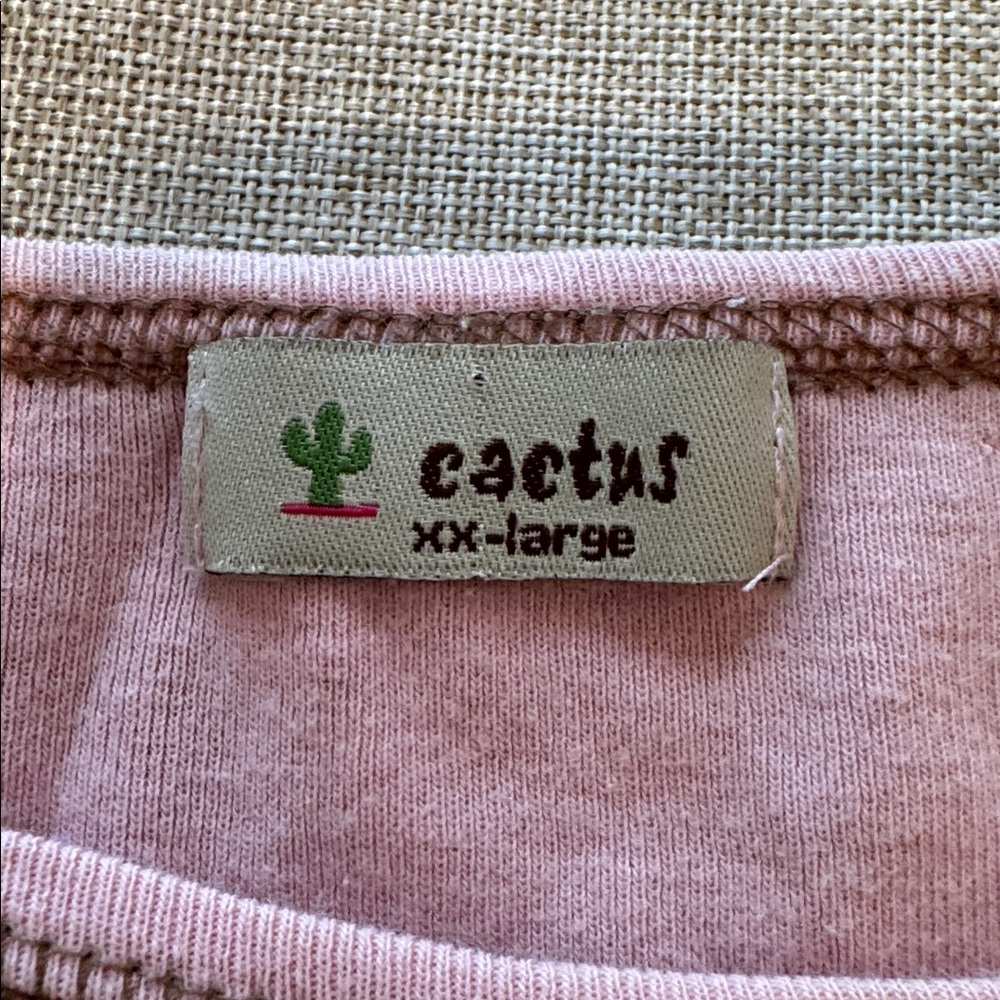 Vintage 90s TShirt Perfect for Valentine’s Day. XXL - Picture 2 of 7